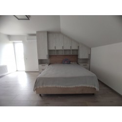 Mobilier dormitor pentru mansardă pentru tavan înclinat A-93
